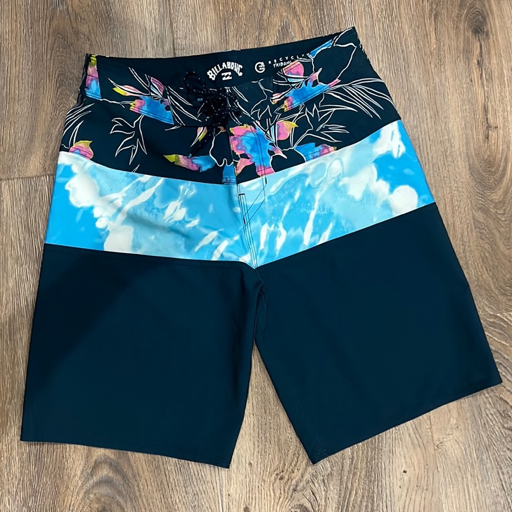 Billabong Boys' Tribong Pro Boardshort